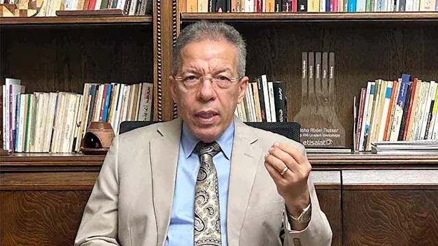 نقيب الأطباء: 10 آلاف طبيب استخرجوا شهادات حسن سير للسفر