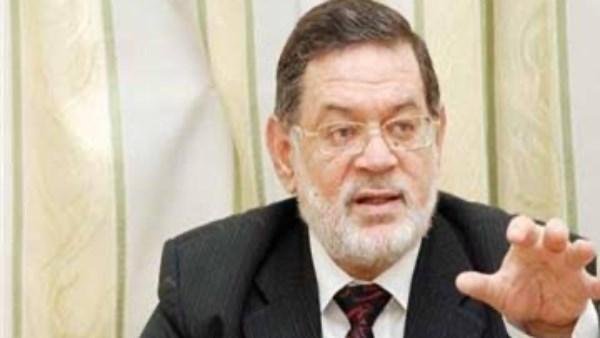 ثروت الخرباوي يكشف علاقة الإخواني الهارب عبد الرحمن منصور بمنصة «متصدقش» | خاص