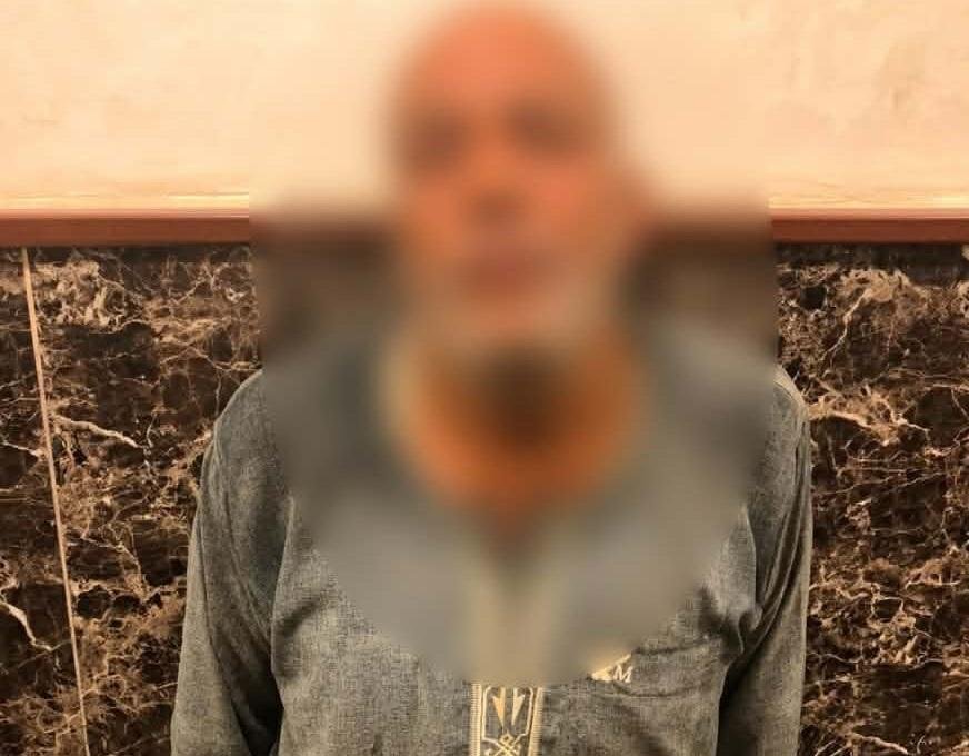 ضبط المتهم بالتعدي بالضرب على...