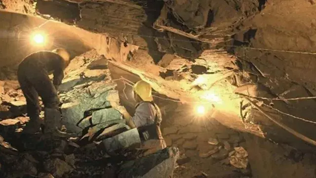 غير قانوني.. 14 قتيلا و7 جرحى بعد انهيار منجم ذهب جنوب غرب كولومبيا