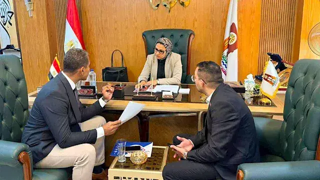 الوادي الجديد تبحث دعم 500 أسر...