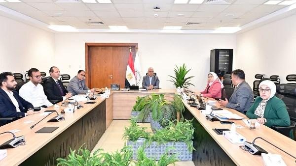 سويلم يتابع جهود إدارة واستغلال أملاك وزارة الري وتعظيم الاستفادة منها