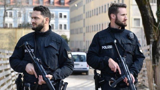 اعتقال رجلين بولنديين للاشتباه في سرقة 200 بقرة ألمانية
