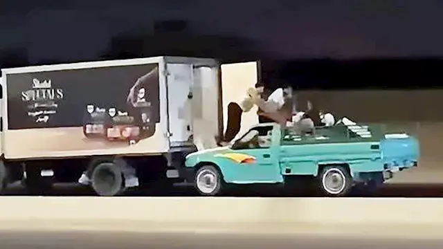 سرقوا 140 كيلو مجمدات.. تفاصيل...