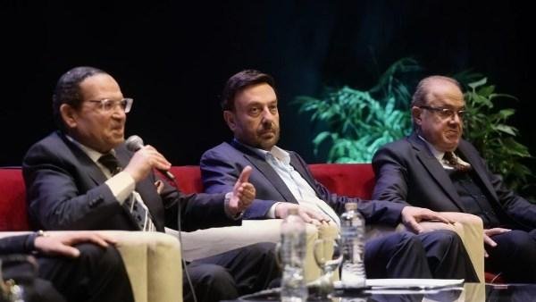 سجلها قبل وفاته.. أغنية درامية جديدة بصوت هاني شاكر ستظهر للنور قريبًا
