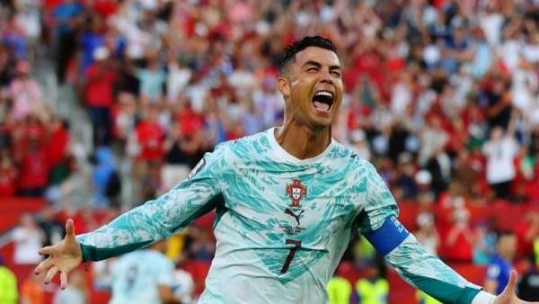 مدرب البرتغال عن استبدال كريستيانو رونالدو أمام ويلز: المباراة فرضت هذا القرار