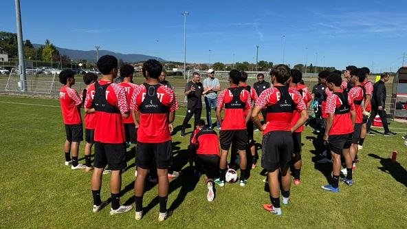 منتخب الناشئين يختتم استعداداته لمواجهة إنجلترا في بطولة الصداقة الدولية