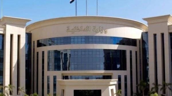 إستولوا على 85 طن مواد بترولية.. القبض على القائمين على محطة وقود بالشروق