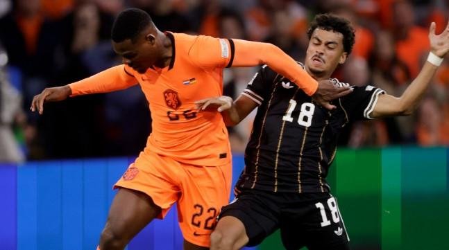 هولندا تفرض التعادل على ألمانيا في دوري الأمم الأوروبية