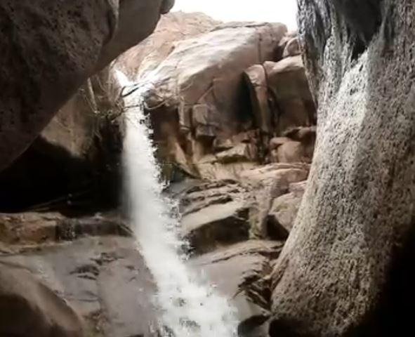 وادي التلعة.. عيون مياه وشلالات تصنع واحة ساحرة في قلب جبال سانت كاترين