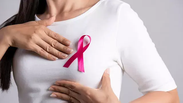 مواد كيميائية في منتجات يومية تزيد خطر الإصابة بسرطان الثدي..انتبه