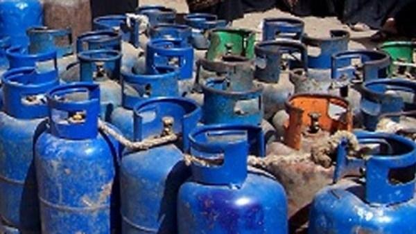 ضبط 790 أسطوانة بوتاجاز مدعمة قبل بيعها بالسوق السوداء.. وهذه عقوبة الجريمة