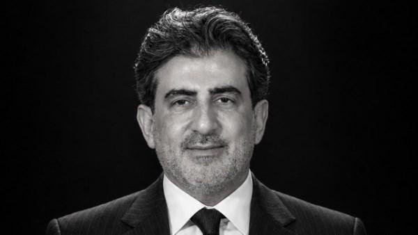 سامر شقير يكتب: هل نستخدم التكنولوجيا أم بدأت التكنولوجيا تستخدمنا؟