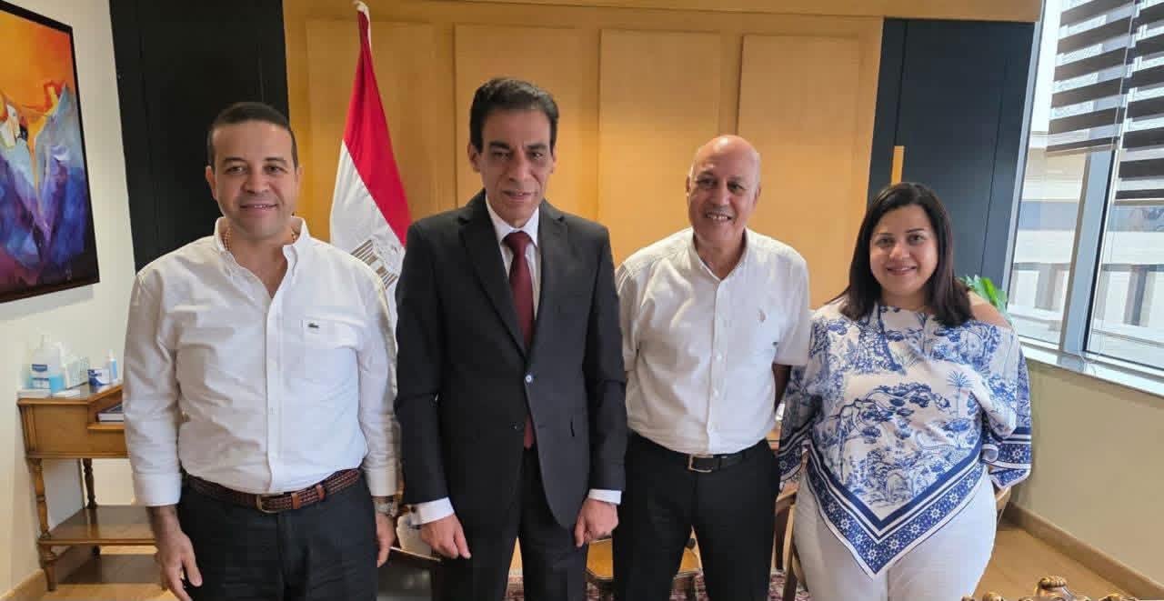 وزارة الخارجية تنجح في الإفراج عن مواطن مصري كان محتجزا في المالديف وتسهل عودته إلى أرض الوطن