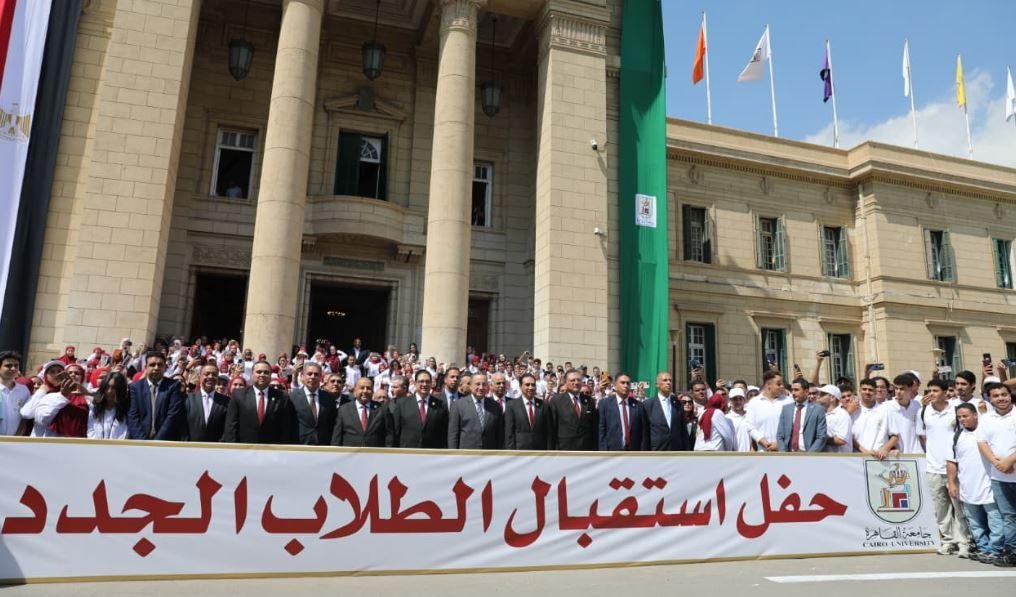 وزير التعليم العالي من جامعة القاهرة: نستهدف إعداد طالب يمتلك القدرة على الابتكار والإبداع