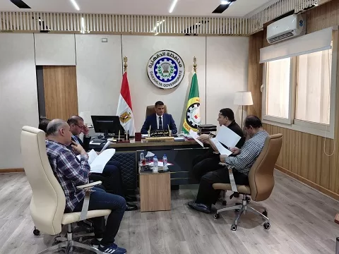 متابعة مشروعات المنطقة الصناعية بجمصة ودعم المستثمرين