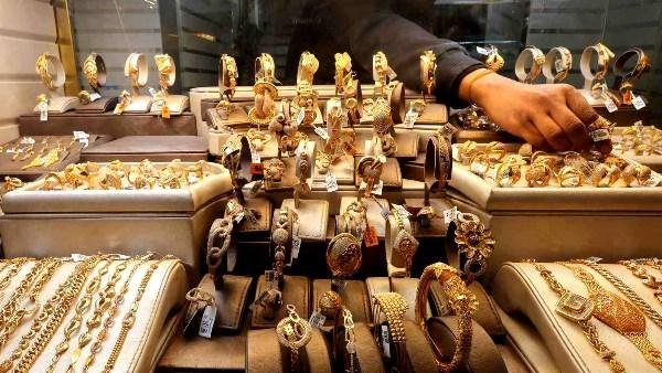 سعر أشهر عيار ذهب بعد تثبيت الفائدة في الصاغة الآن