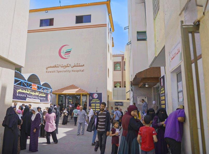 مستشفى الكويت التخصصي في غزة يتوقف عن استقبال المرضى بسبب نقص الوقود