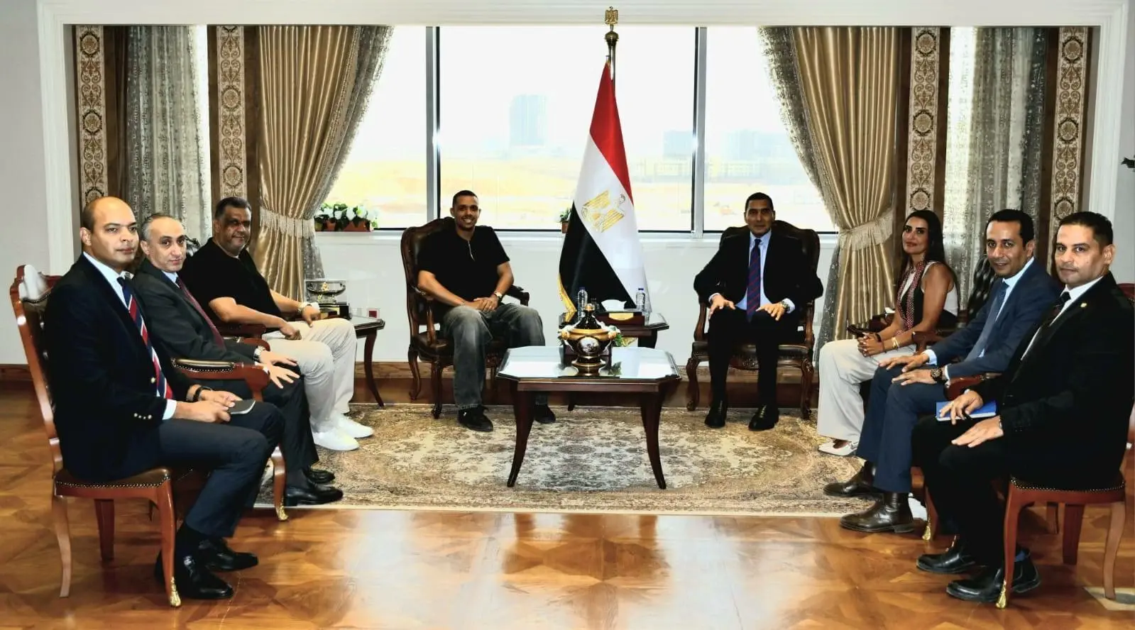 وزير الشباب والرياضة يكرم مصطفى عسل وأمينة عرفى بعد تتويجهما ببطولة قطر كلاسيك للاسكواش