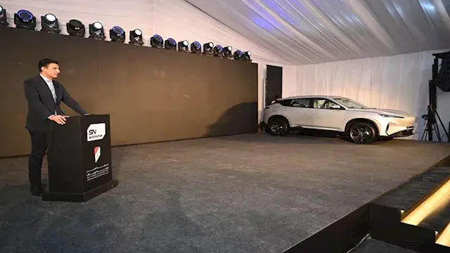 وزيرا الكهرباء والصناعة يشهدان إطلاق أول سيارة كهربائية محلية بمصانع «النصر للسيارات»