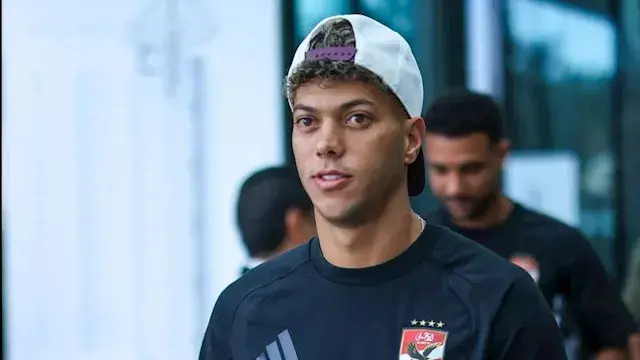 "كل سنه وحضرتك طيب يا بابا".....
