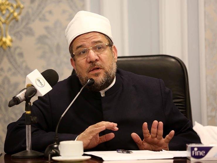مختار جمعة: الثقافة والوازع الديني أساس حل كثير من المشكلات المجتمعية