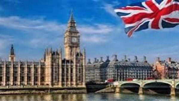 ثقة المستهلكين في بريطانيا تتراجع إلى أدنى مستوياتها منذ 3 سنوات
