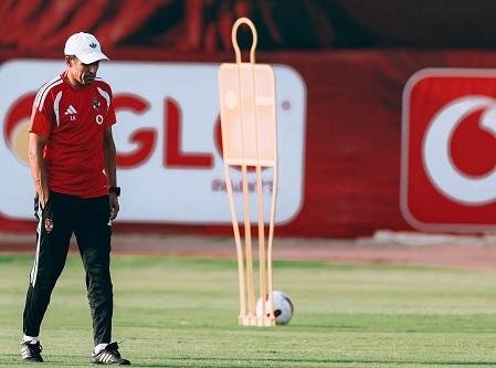 الأهلي يكثف استعداداته قبل استئناف الدوري ويترقب مواجهة الزمالك