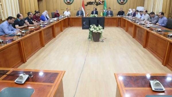 محافظ المنوفية يحيل النواب المختصين بمنظومة المتغيرات المكانية بــ شبين الكوم والسادات وسرس الليان للتحقيق