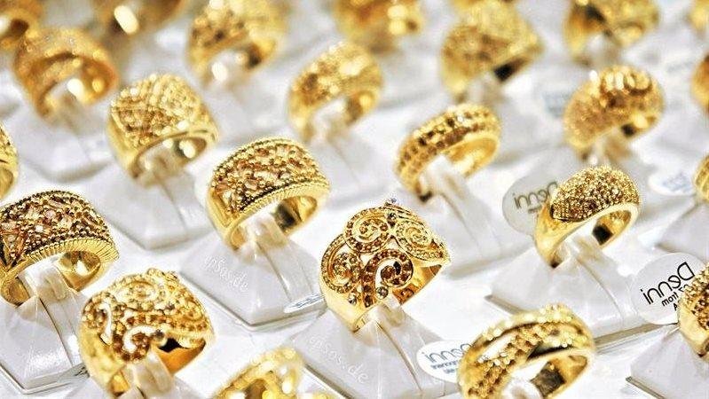 1100 جنيه.. ارتفاع سريع في سعر الجنيه الذهب وعيار 21 مفاجأة
