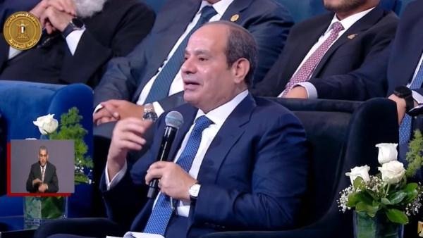 الرئيس السيسي يطرح سيناريو ارتفاع النفط.. ويحذر من تداعياته على الكهرباء