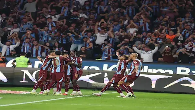 لحظة بلحظة.. طرابزون سبور ضد كوبس في دوري المؤتمر 3-1.. (بداية الشوط الثاني)