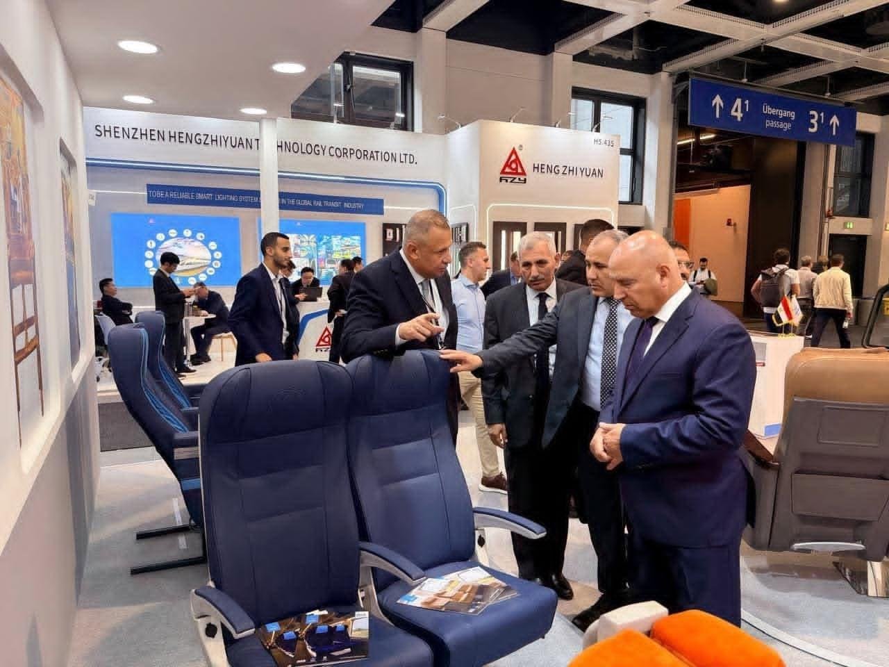 كامل الوزير يبحث مع نظيره المجري تعزيز التعاون في السكك الحديدية والنقل الأخضر