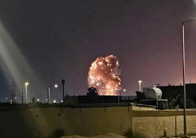 الدفاع المدني السعودي: 4 إصابات وأضرار في 15 منزلا جراء سقوط شظايا صاروخين في الرياض