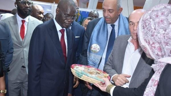 رئيس الوزراء السنغالي يفتتح الجناح المصري "ضيف شرف" معرض داكار الدولى للكتاب