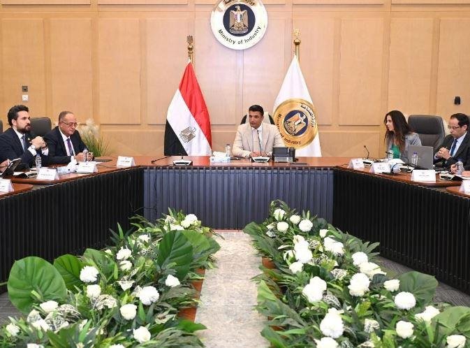 من التدريب إلى التسويق الرقمي....