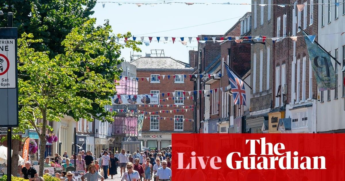 Retail sales fall despite hot...