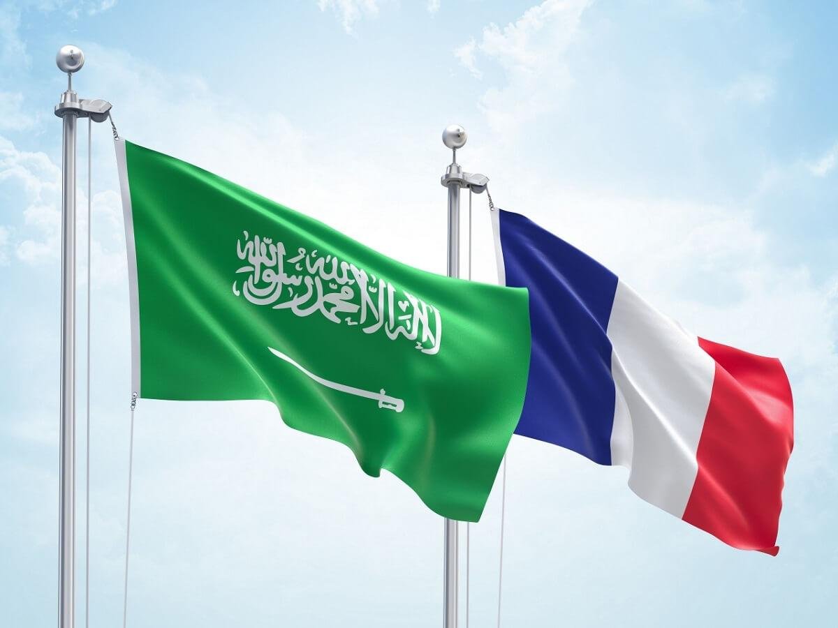 السعودية وفرنسا تستعرضان استمرار اعتداء الحوثيين على أراضي المملكة