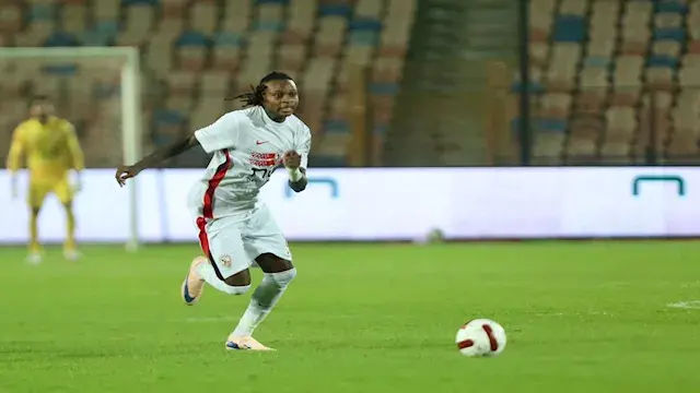"تألق شيكو بانزا".. ملخص  شوط...