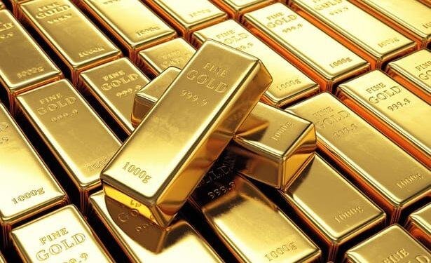 الذهب العالمي يتعافى قليلا من أدنى مستوى في شهرين