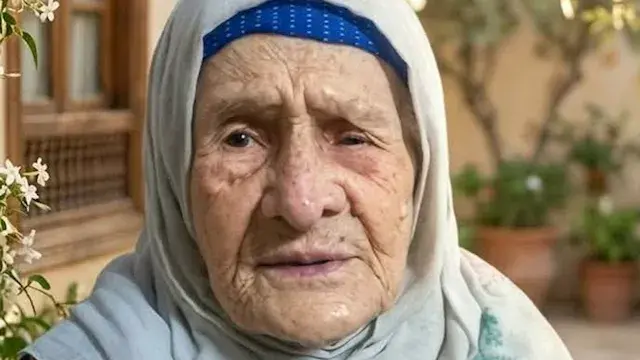 عن عمر 107 أعوام.. وفاة الحاجة عطيات الجمل أكبر معمرات القليوبية