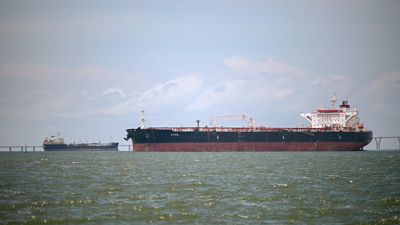 Chevron to expand in Venezuela...
