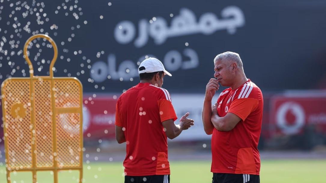 قناة الأهلي: عموتة تجنب المغامرة أمام الزمالك في القمة 133