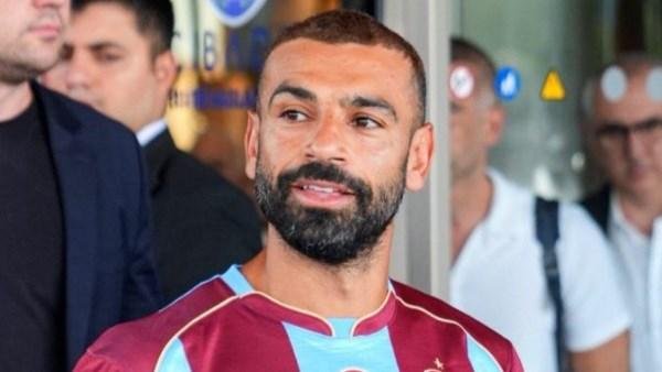 محمد صلاح بين عظماء ليفربول.. جيرارد يختار 4 أساطير في تاريخ النادي