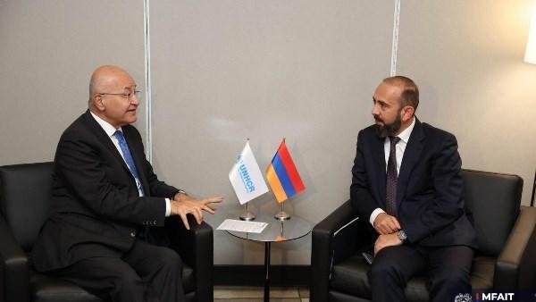 أرمينيا تبحث مع مفوضية شؤون اللاجئين وقبرص تطورات القضايا الإقليمية