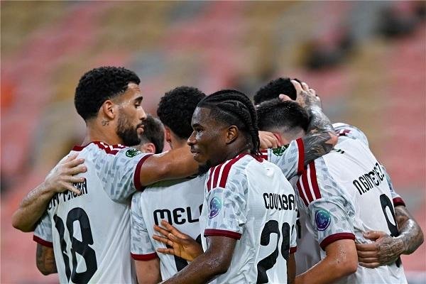 الإمارات تهزم البحرين بثلاثية في خليجي 27