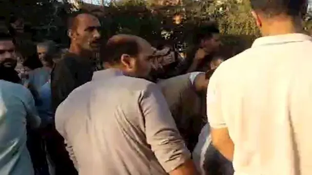بعد مأساة الـ21 ضحية.. تصادم ج...