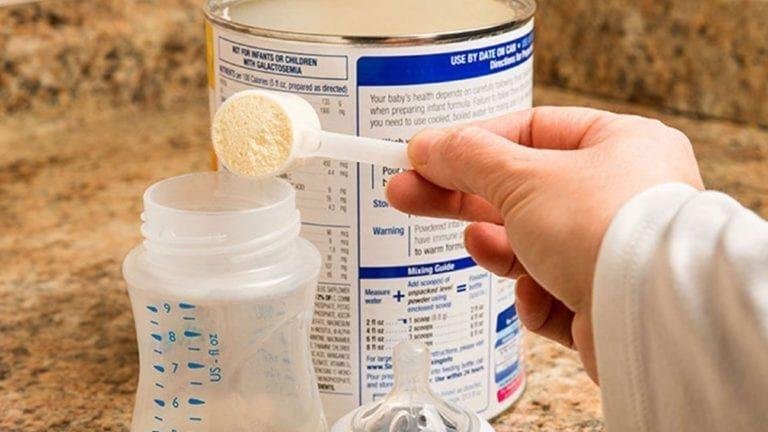 حساسية الألبان أم عدم تحمل اللاكتوز؟.. علامات تكشف الفرق وأفضل البدائل الغذائية
