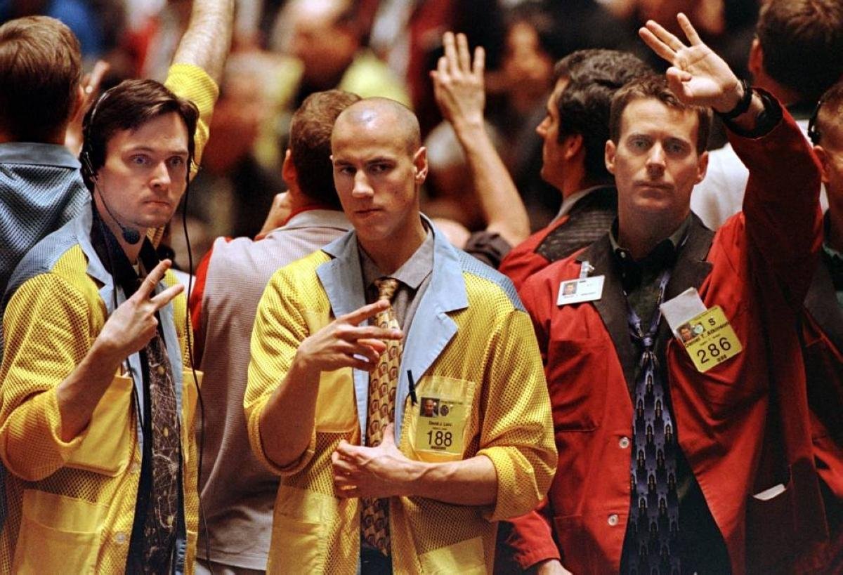 What's behind the selloff in w...