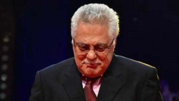 ناس كتيرة بتسأل عليا.. توفيق عبد الحميد يطمئن جمهوره : أنا بخير